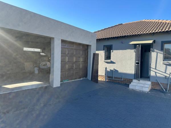 3 Bedroom Townhouse