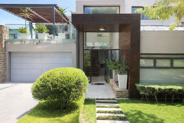 6 Bedroom House