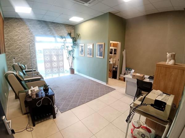 30 m² Commercial space
