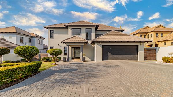 5 Bedroom House