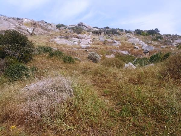 3 987 m² Land