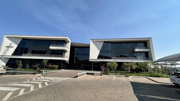 2 684 m² Commercial space