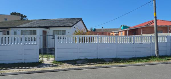 1 Bedroom House