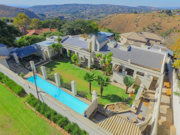 9 Bedroom House