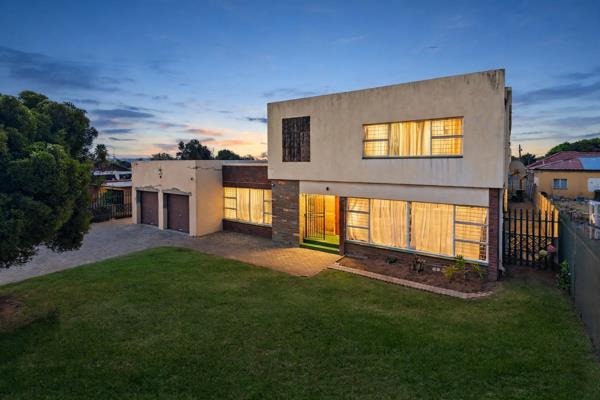 5 Bedroom House