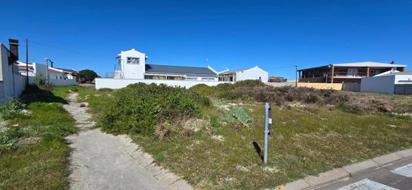240 m² Land