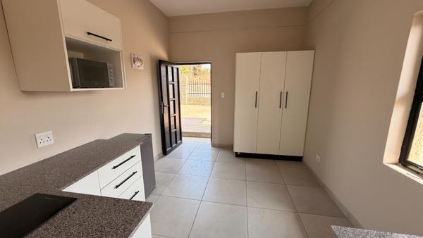 Studio Apartment