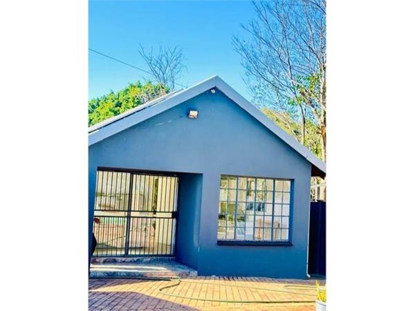 1 Bedroom Garden Cottage