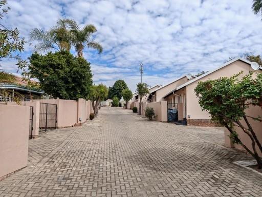2 Bedroom Townhouse