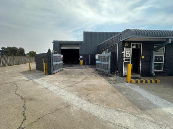 608 m² Industrial space