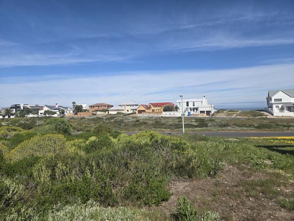 805 m² Land