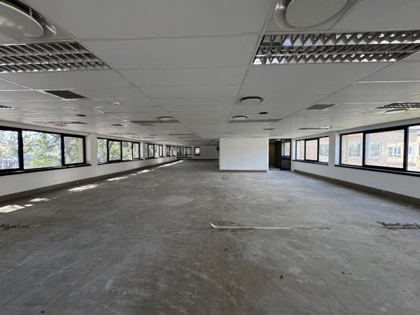 800 m² Commercial space