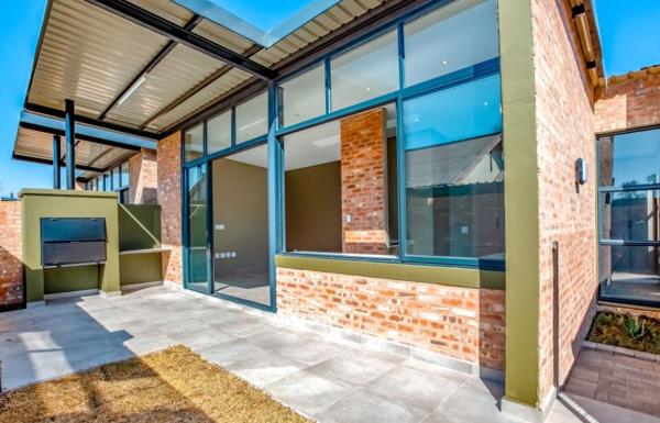 2 Bedroom Simplex