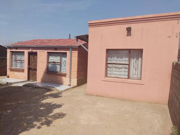 2 Bedroom House