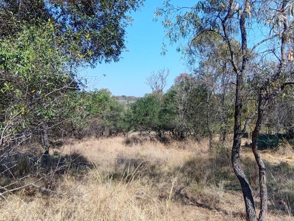 2 038 m² Land