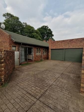 3 Bedroom Simplex