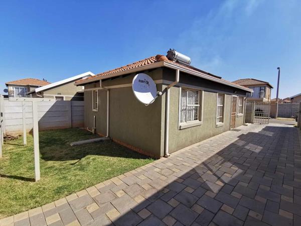 2 Bedroom House