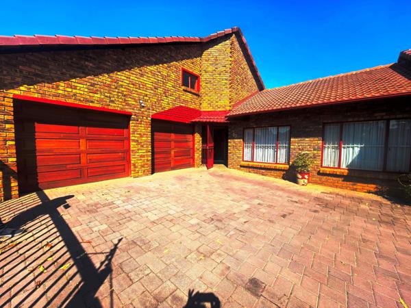 4 Bedroom House