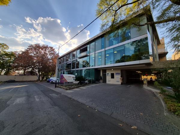 1 180 m² Commercial space