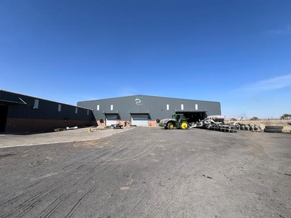 5 646 m² Industrial space