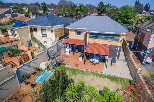 5 Bedroom House