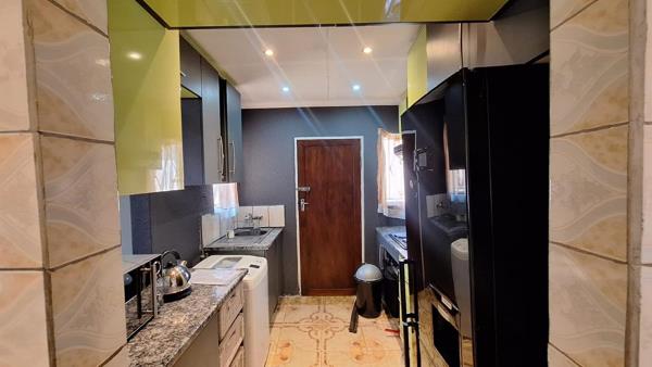 2 Bedroom Simplex