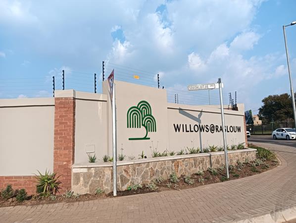338 m² Land