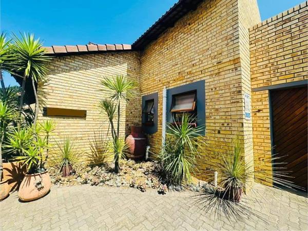 3 Bedroom Townhouse