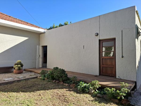 1 Bedroom Garden Cottage