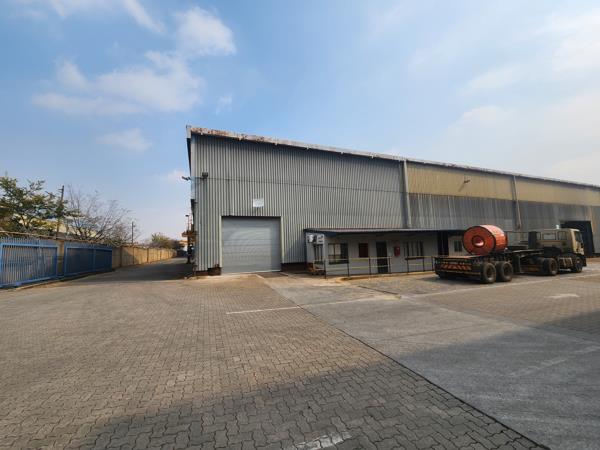 1 250 m² Industrial space