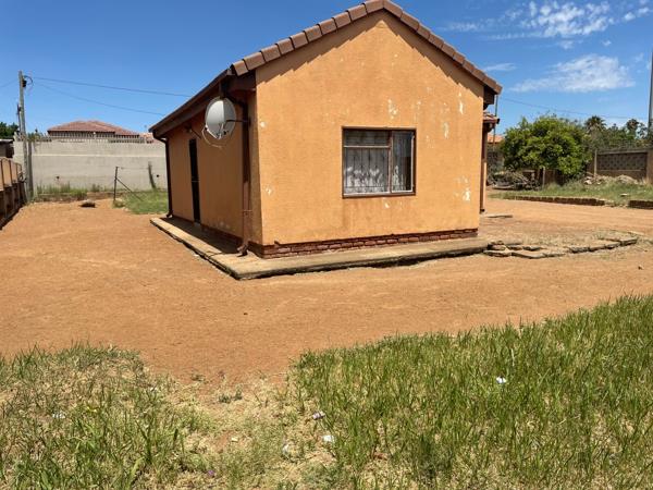 2 Bedroom House