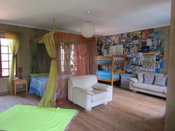 1 Bedroom House