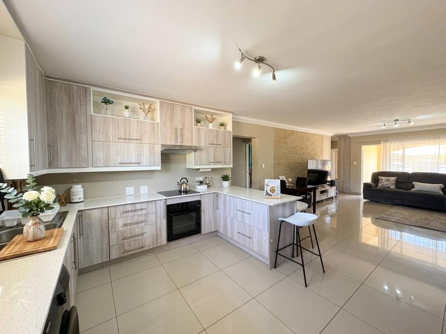 3 Bedroom Apartment
