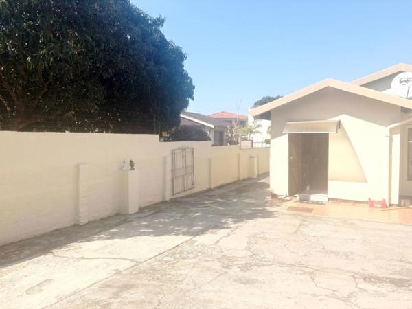 1 Bedroom House