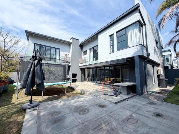 5 Bedroom House
