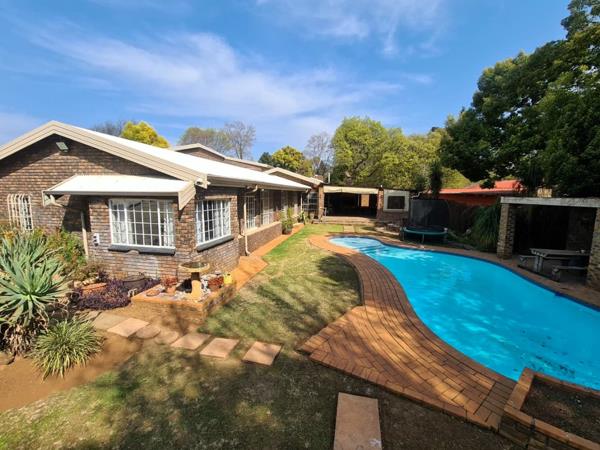 5 Bedroom House