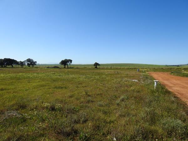 2 023 m² Land