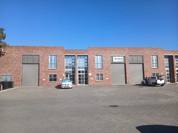 1 099 m² Industrial space