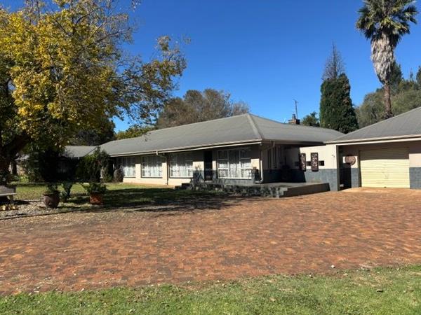 2.4 ha Farm with House
