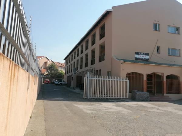 2 206 m² Commercial space