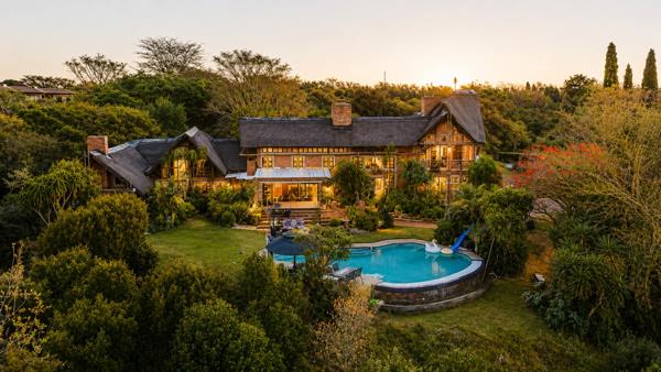 6 Bedroom House