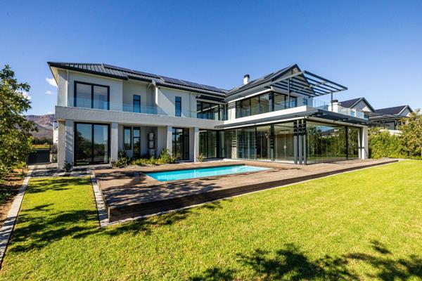 5 Bedroom House