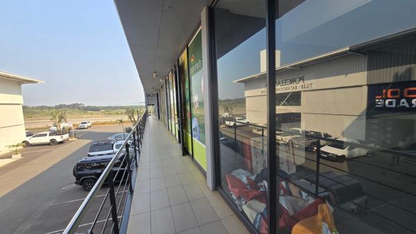320 m² Commercial space