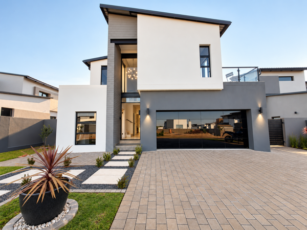 4 Bedroom House