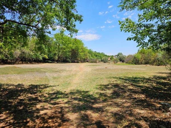 1 188 m² Land