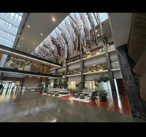515 m² Office Space