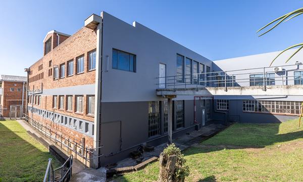 1 548 m² Industrial space