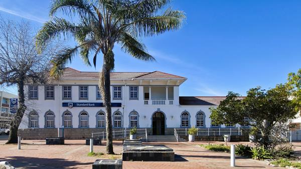 505 m² Commercial space