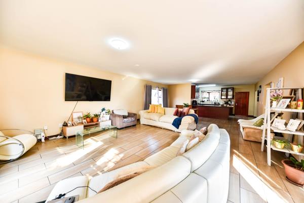 Photo of 4 Bedroom House in Die Wilgers