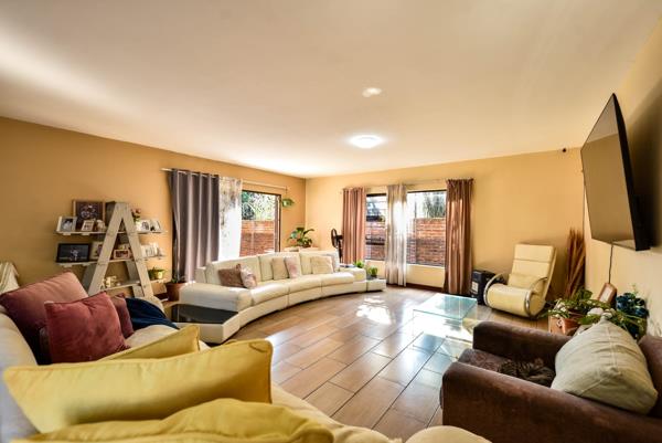 Photo of 4 Bedroom House in Die Wilgers